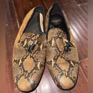 Condition: Used (normal wear)
Men’s shoes